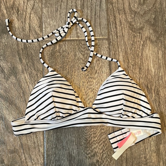 Victoria's Secret Other - Victoria’s Secret black and white stripe bikini top
